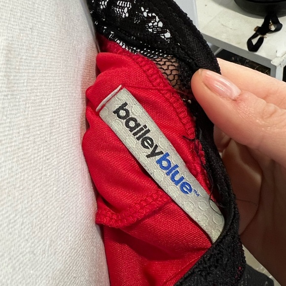 Lace Mini Dress - Picture 6 of 7